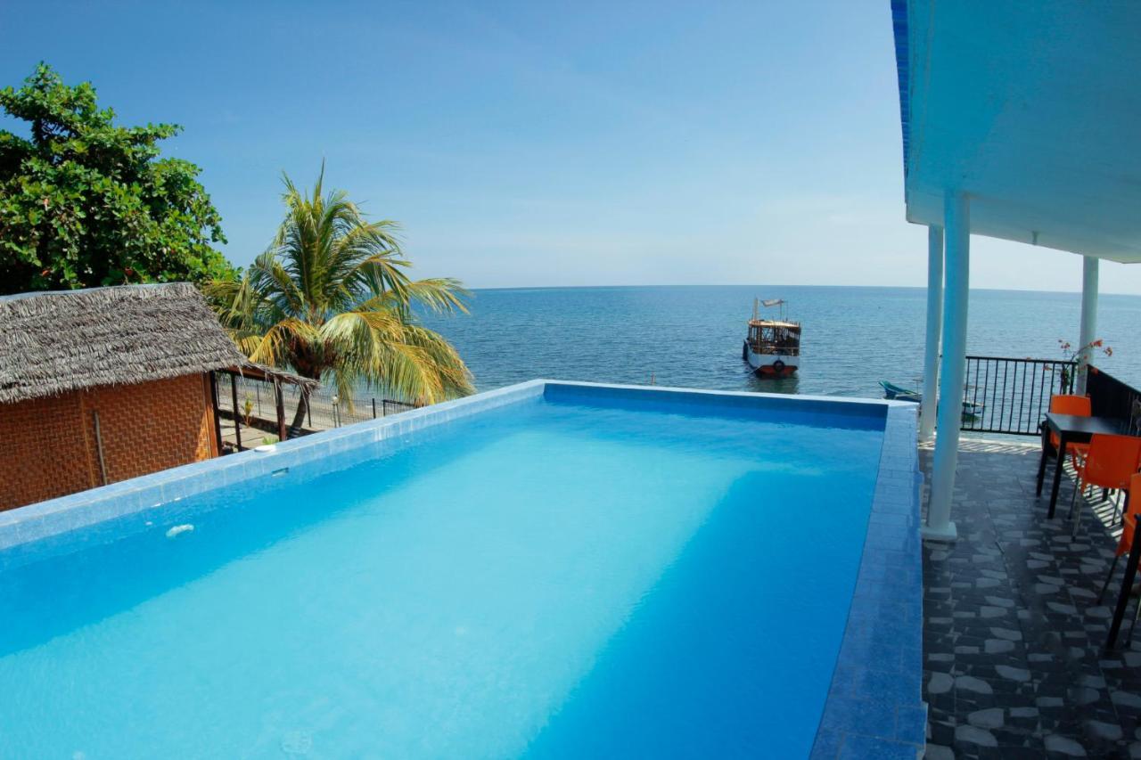 Fx72 Beach Resort 마우메레 외부 사진