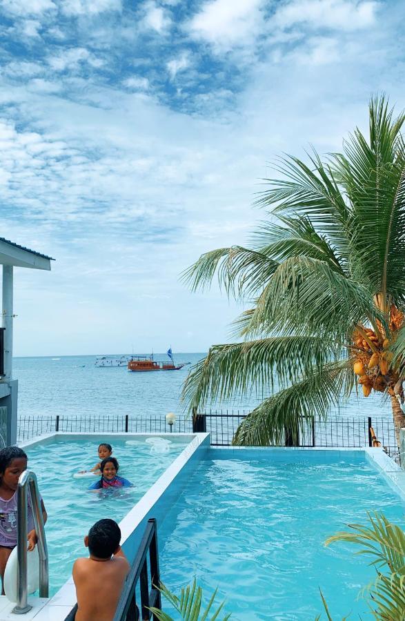 Fx72 Beach Resort 마우메레 외부 사진